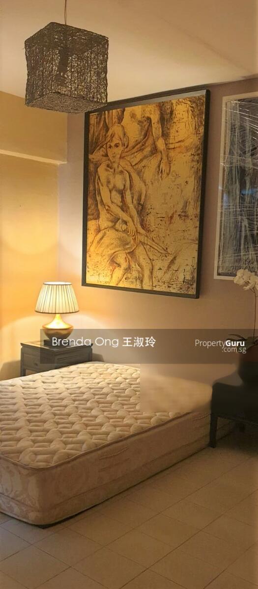Blk 161 Bedok South Avenue 3 (Bedok), HDB Executive #299799641